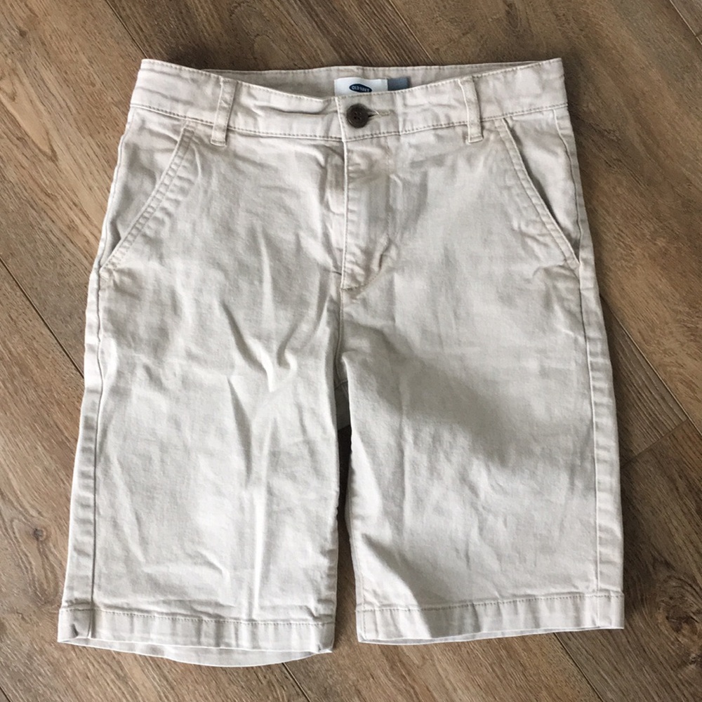 Old Navy chino shorts